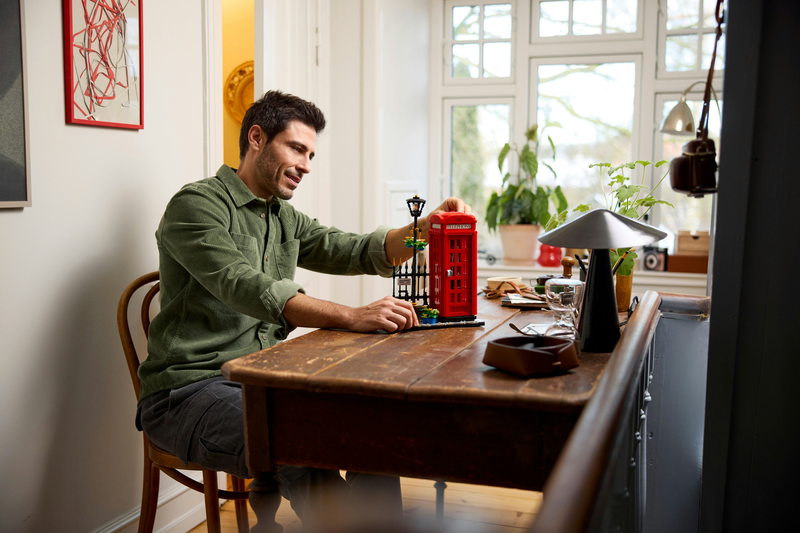 Lego ideas red london telephone box 21347 for ages 18+ 1460pcs, , medium-null