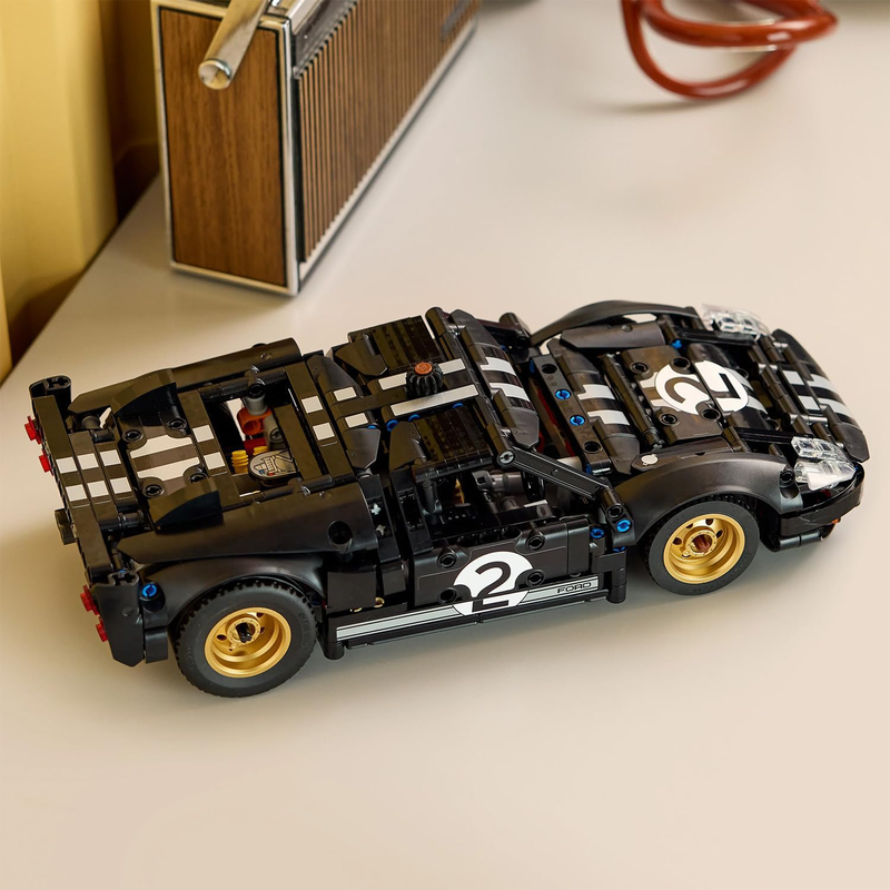 Lego technic 1966 ford gt40 mkii race car, , medium-null