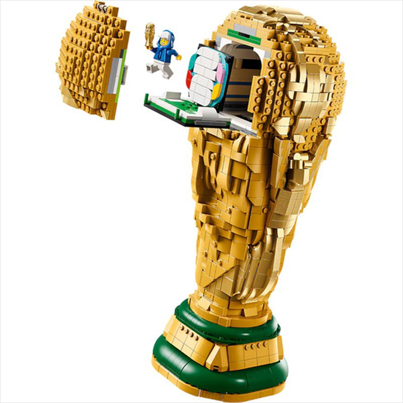 Lego 43020 editions - FIFA world cup official trophy, , medium-null