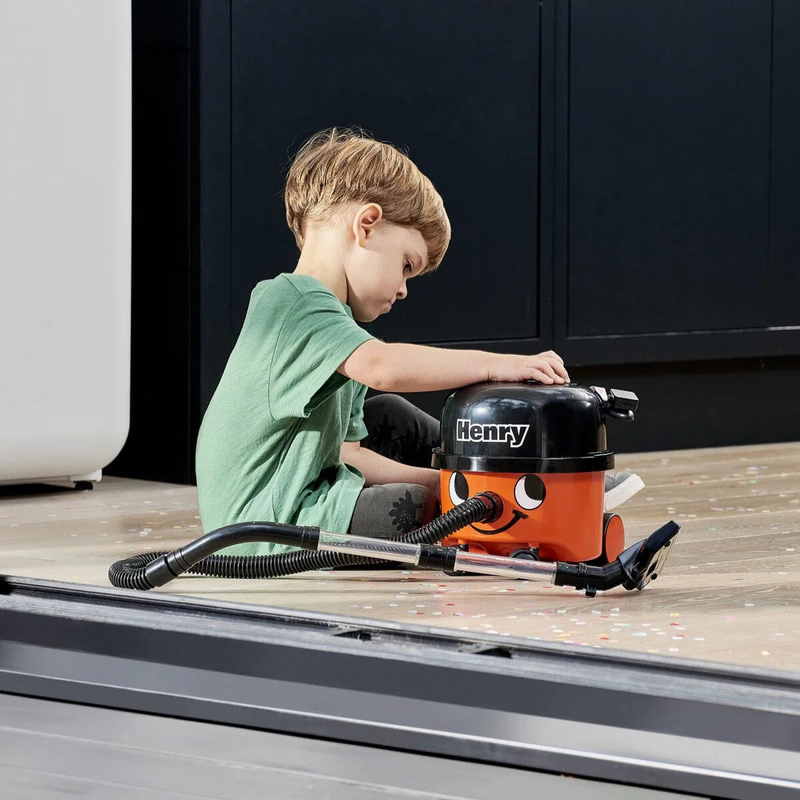 Henry vacuum cleaner, , medium image number null