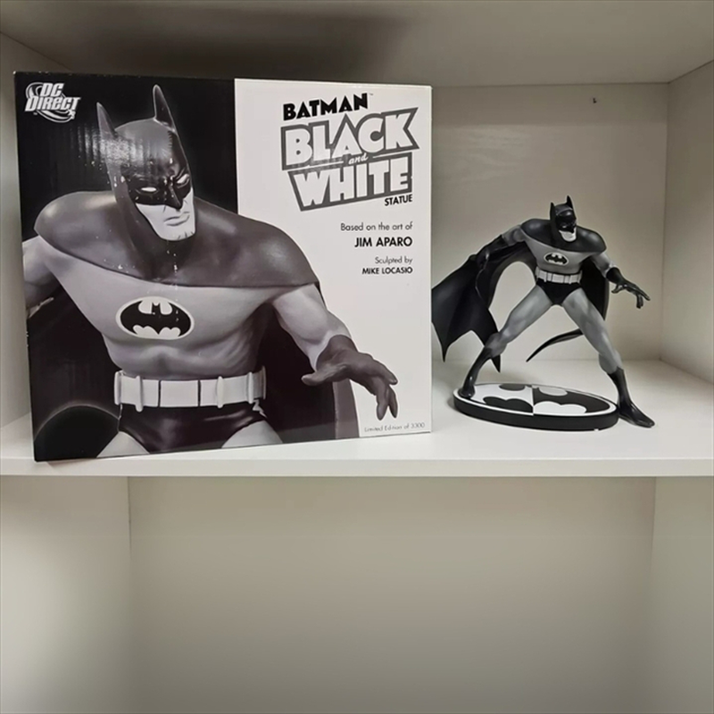 Product image: Batman: black and white resin statue by jim aparo dc limited edition of /3300 nib, , medium-null