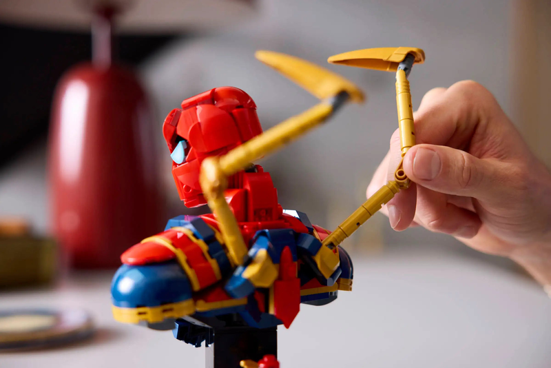 Product image: Lego marvel 76326 iron spider-man bust, , medium-null