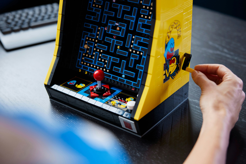 Lego icons pac-man arcade 10323 for ages 18+ 2651pcs, , medium-null