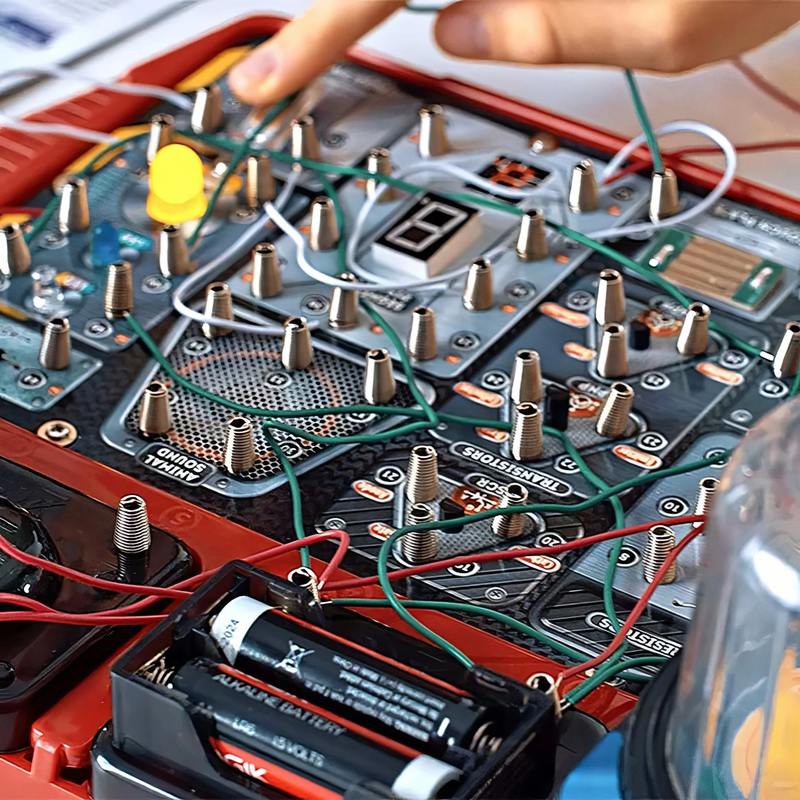 Science mad circuit lab kit with 50+ experiments, , medium-null