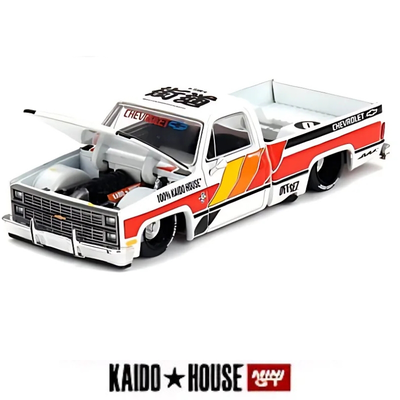 Mini gt 1/64 chevrolet silverado kaido works v1, white/yellow/orange