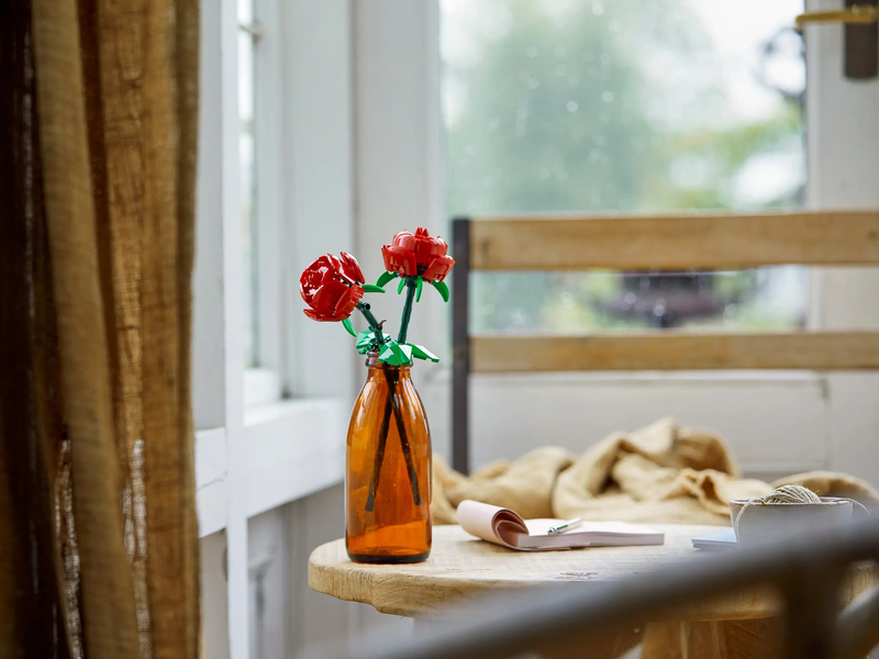 Lego &mu;&iota;&nu;&iota; &sigma;&epsilon;&tau; &tau;&rho;&iota;&alpha;&nu;&tau;&alpha;&phi;&upsilon;&lambda;&lambda;&alpha;, , medium-null