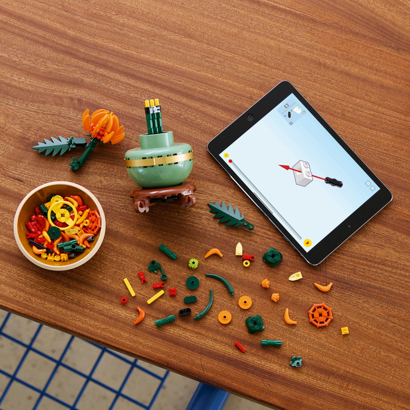 Lego icons chrysanthemum 10368 for ages 18+ 278pcs, , medium-null